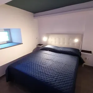  Apartment La Casa Di Orlando Italien