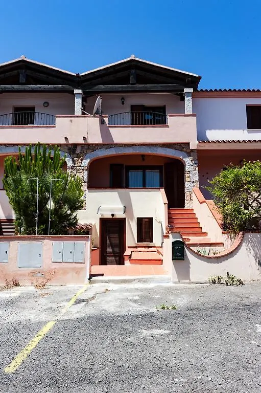 Ferienwohnung Casa Danilo San Teodoro  Italien